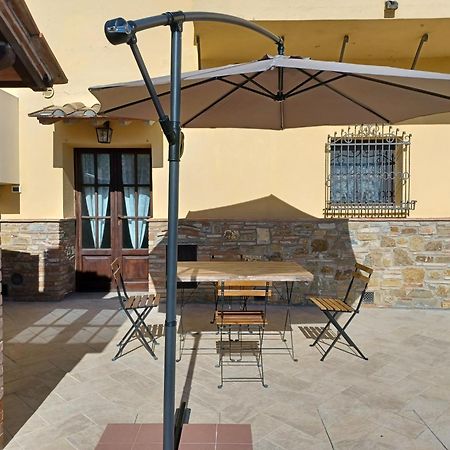 סן ג'ימיניאנו Casa Alla Madonna מראה חיצוני תמונה